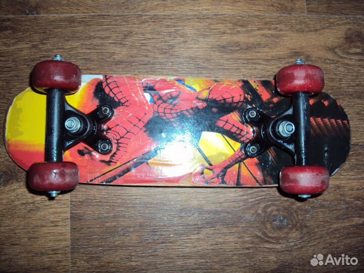Продам детский скейтборд