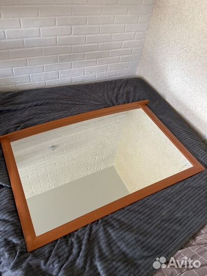 Зеркало настенное