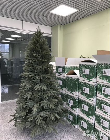 Елка искусственная