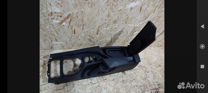 Подлокотник bmw 5 e60/e61