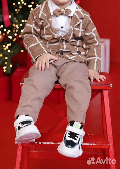 Костюм тройка для мальчика 92
