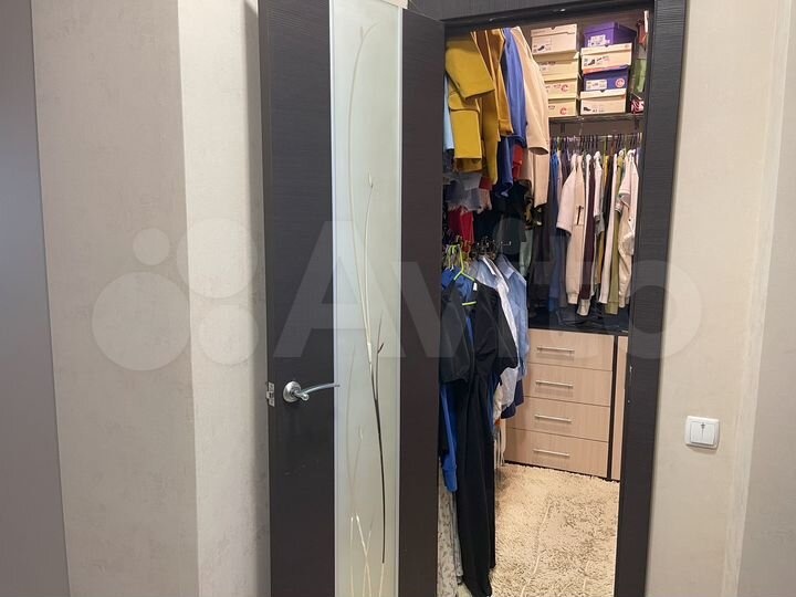 3-к. квартира, 71,2 м², 1/5 эт.