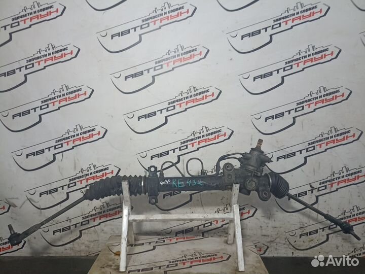 Рейка рулевая toyota camry vista CV30 CV40 CV43 SV