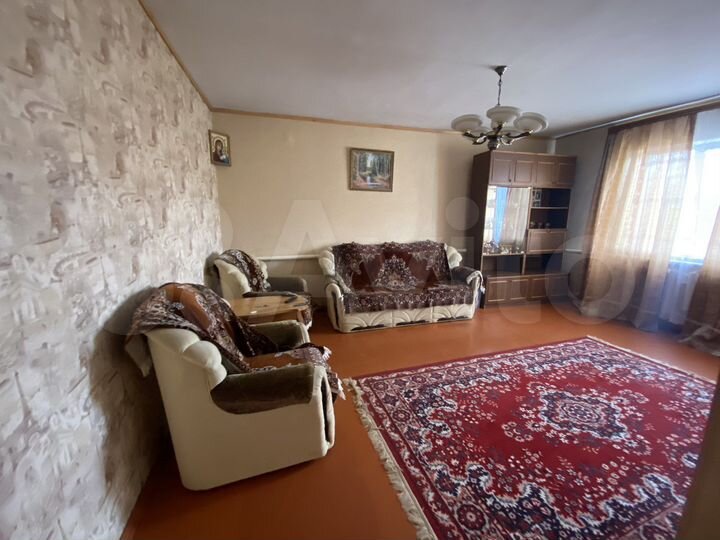 Дом 217 м² на участке 8,7 сот.