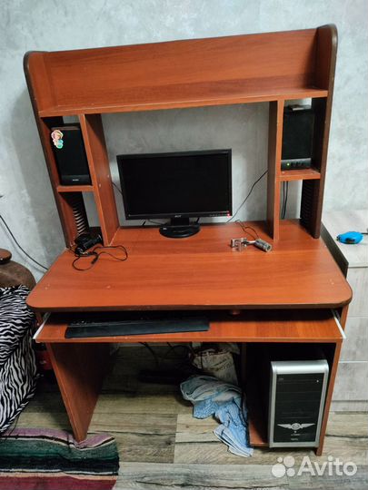 Компьютерный стол бу
