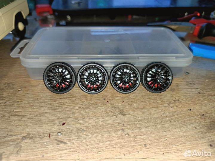 Диски на модели, модели