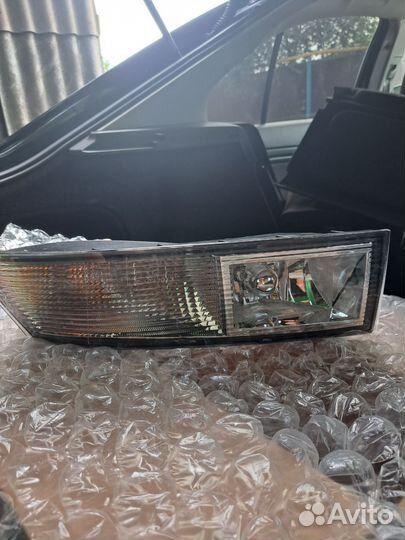 Фара противотуманная Cadillac Escalade