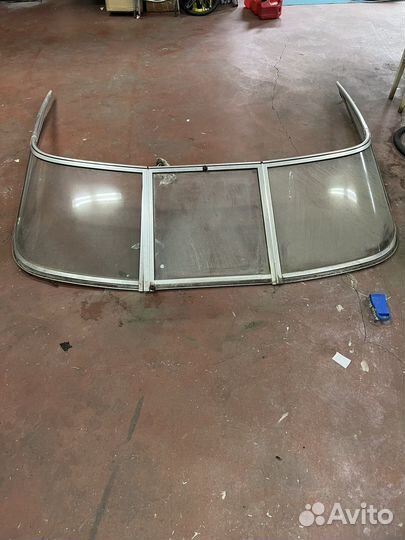 Комплект ветрового стекла на катер