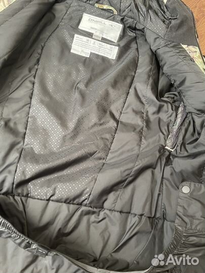 Куртка горнолыжная