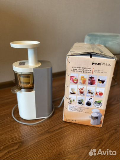 Соковыжималка шнековая juicepresso