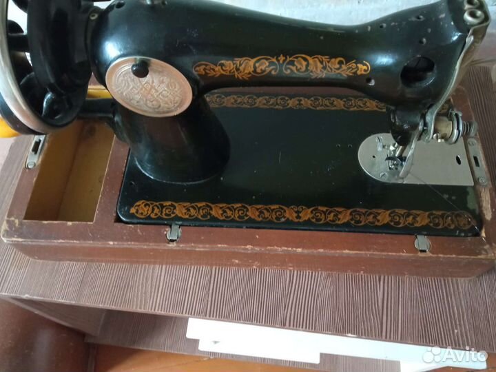 Швейная машинка подольск ручная