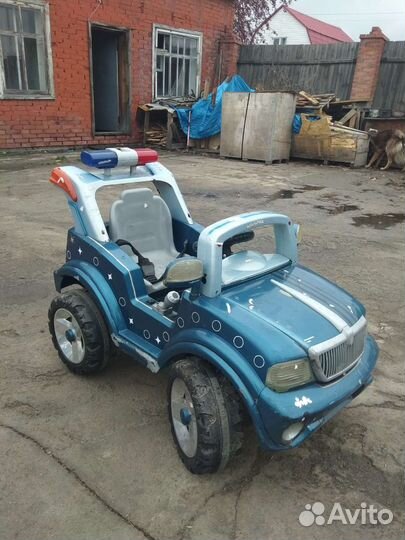 Машинка каталка бу