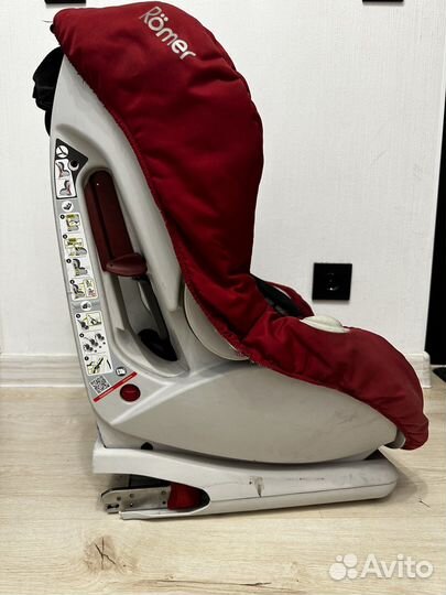 Детское автокресло