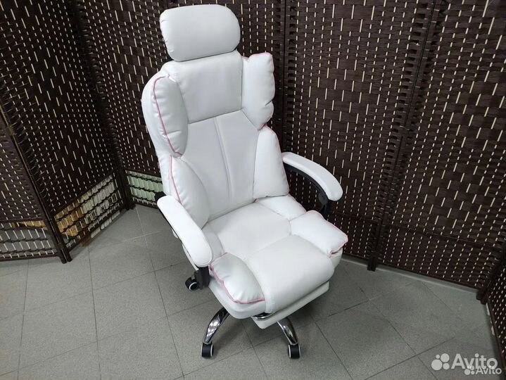 Компьютерное игровое (геймерское) кресло. Новые