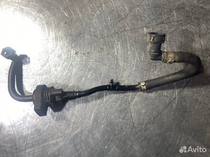 Клапан вентиляции картерных газов Mercedes C-Class