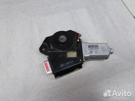 Моторчик люка Лексус GX 1