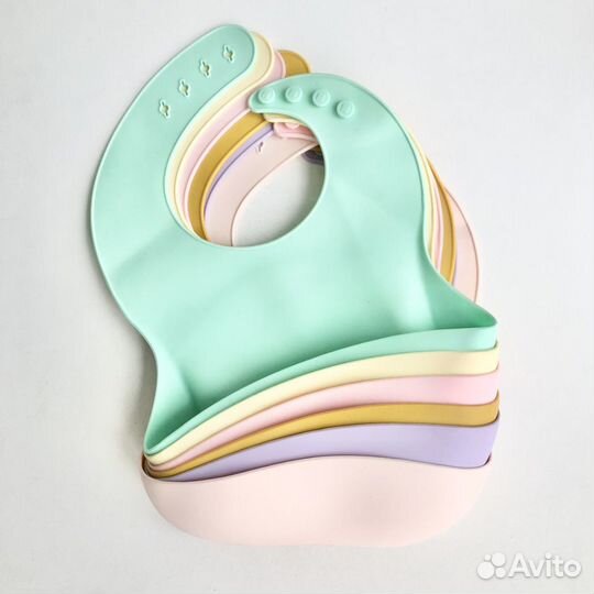 Нагрудник силиконовый. Новый