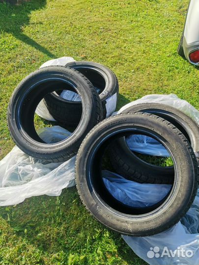 Bridgestone Blizzak VRX 235/50 R18