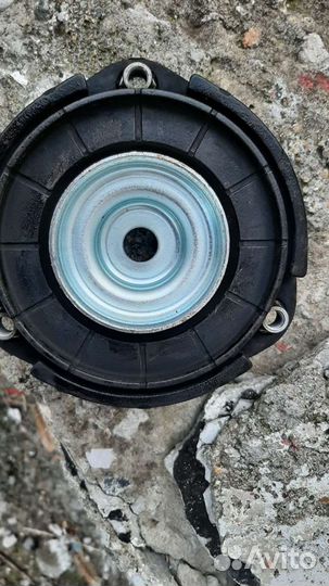 Опора стойки амортизатора