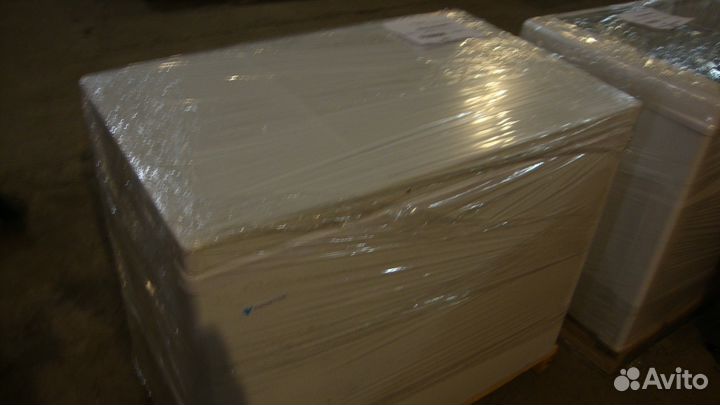 Морозильный ларь Frostor F 350 S глухой