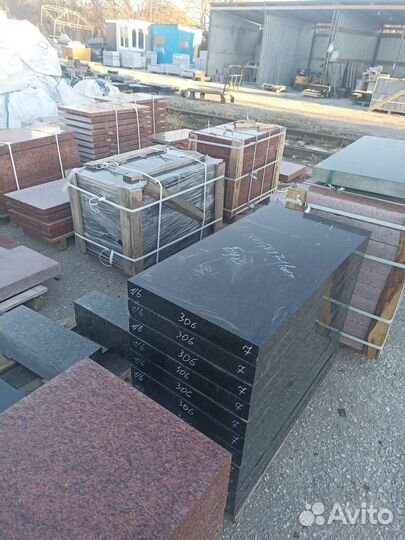 Памятники из гранита оптом