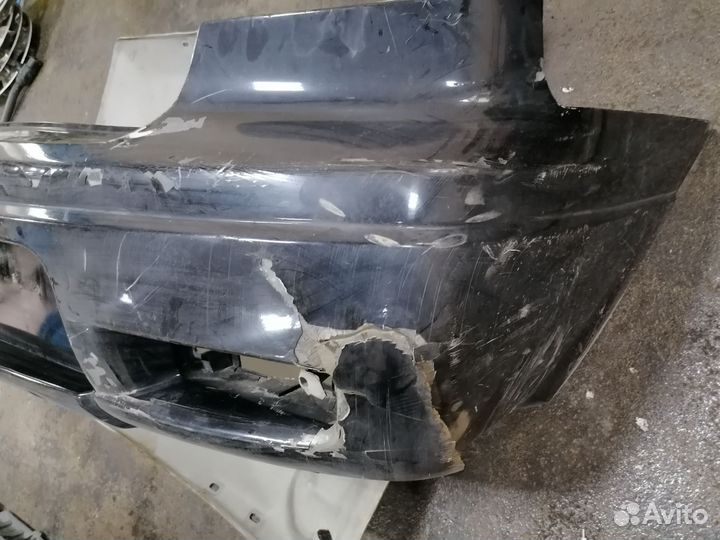 Бампер задний под ремонт Mitsubishi Outlander 1