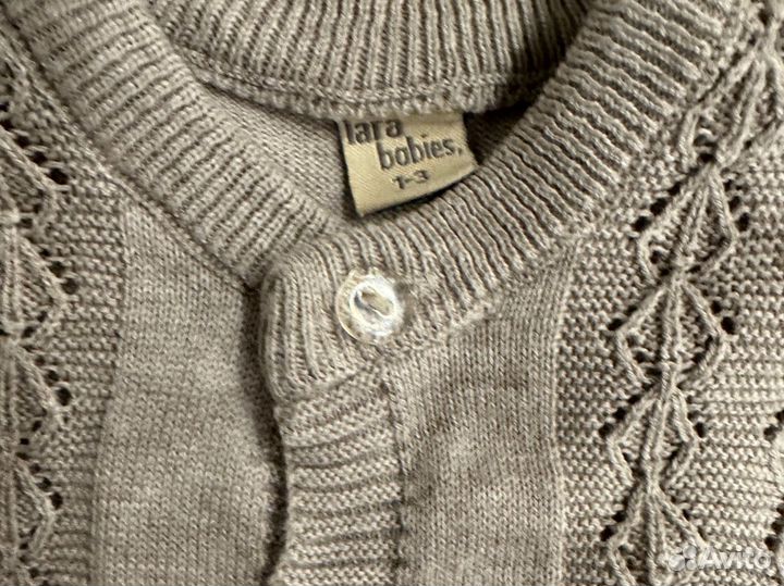 Вязаный комбинезон для новорожденного