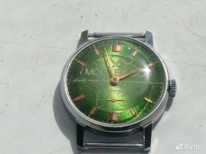 Часы зим олимпиада 80