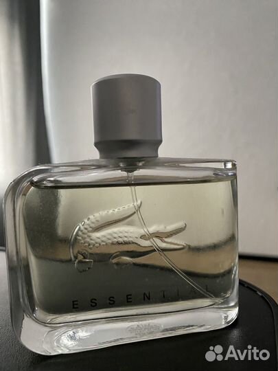 Lacoste essential