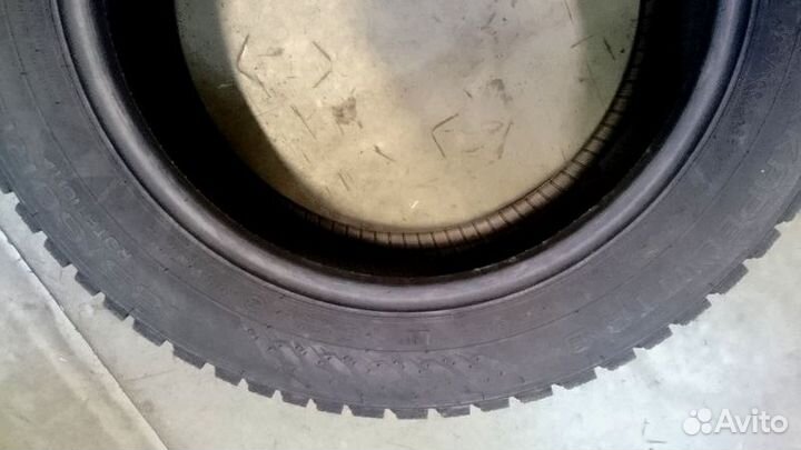 Nokian Tyres Hakkapeliitta 9 225/60 R16 102T