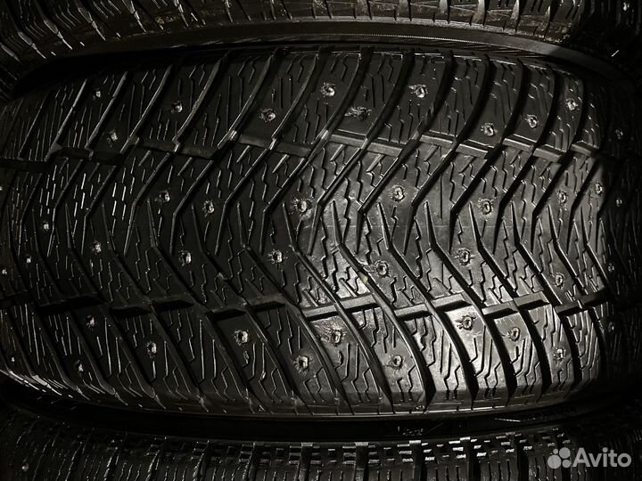 Yokohama IceGuard Stud IG65 235/45 R18