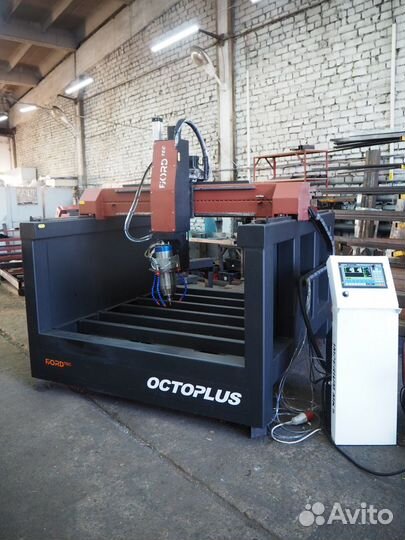 5-осевой мостовой станок по камню с чпу Octo Plus
