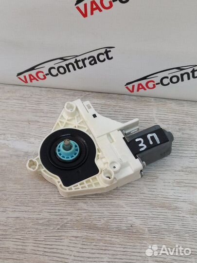 Мотор стеклоподъемника задний правый Audi A6 С7