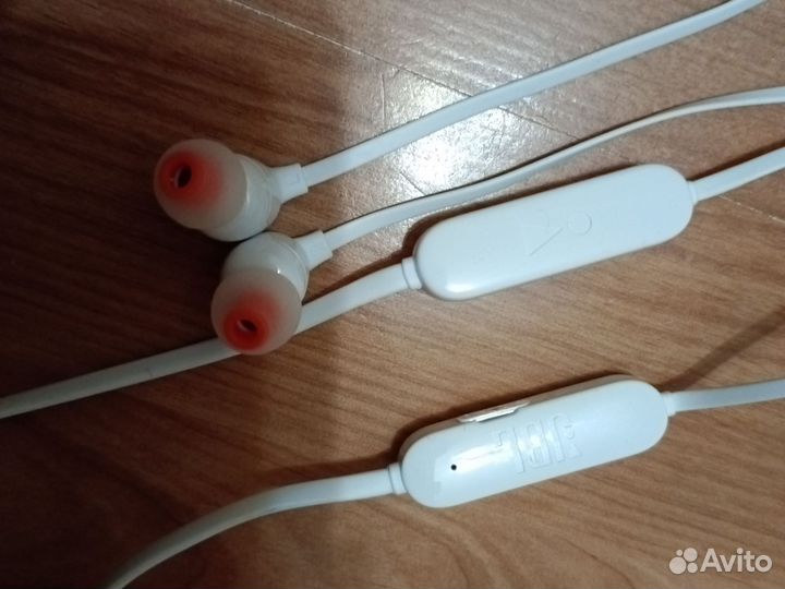 Блютуз наушники JBL