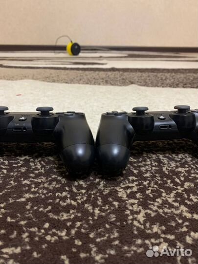 Playstation 4 консоль 2 джостика, зарядка
