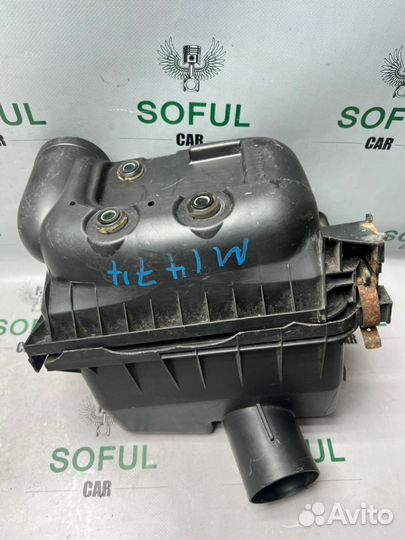 Корпус воздушного фильтра Toyota Auris 2013