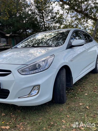 Hyundai Solaris 1.4 AT, 2013, 108 000 км