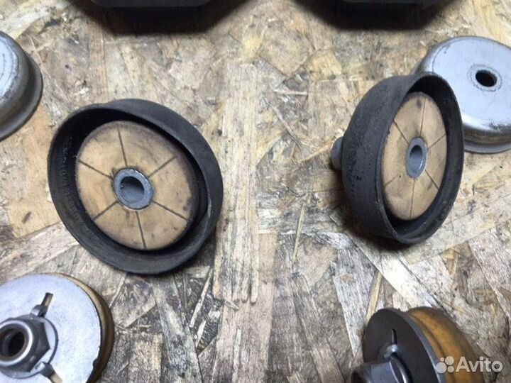 Опора амортизатора задняя Bmw 3-Series E90 седан