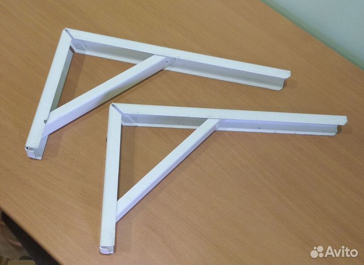 Кронштейны для полок