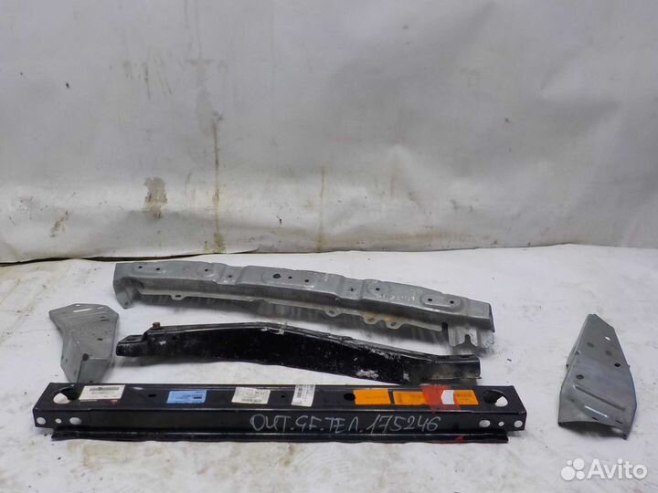 Телевизор mitsubishi outlander GF