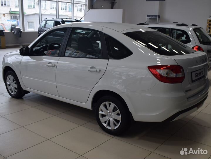 LADA Granta 1.6 МТ, 2023
