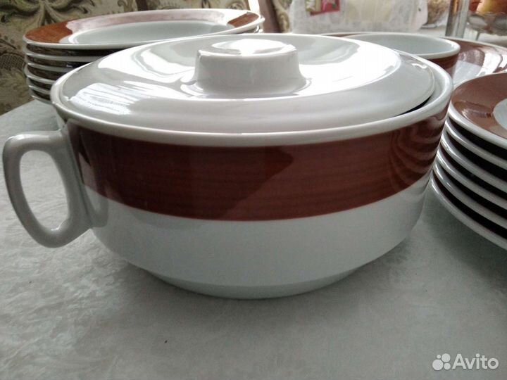 Набор столовой посуды