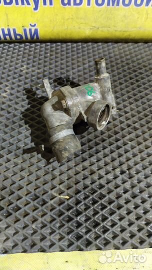 Корпус термостата Mitsubishi Galant