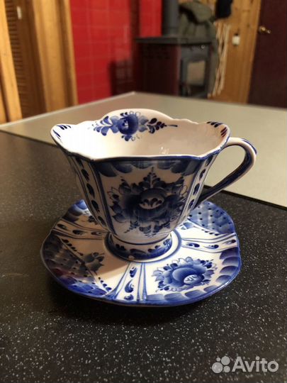 Чашка с блюдцем гжель