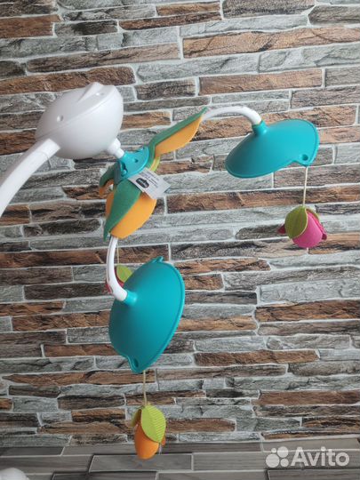 Детский мобиль в кроватку tiny love