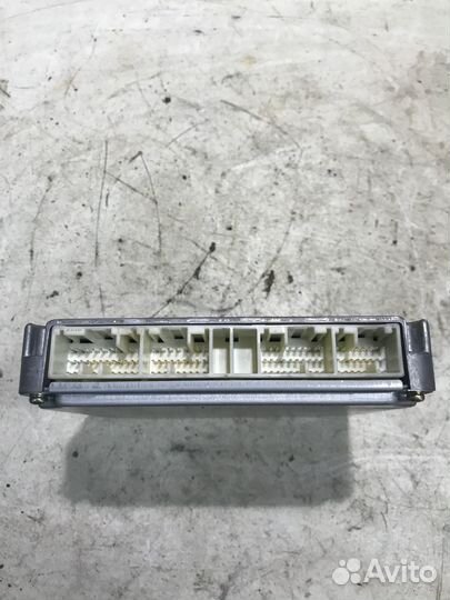 Блок управления двигателем Toyota RAV 4