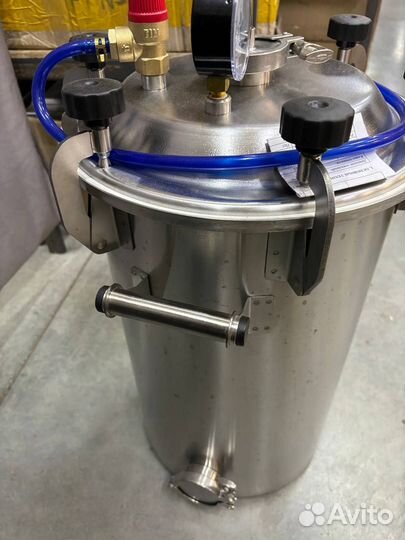 Большой автоклав