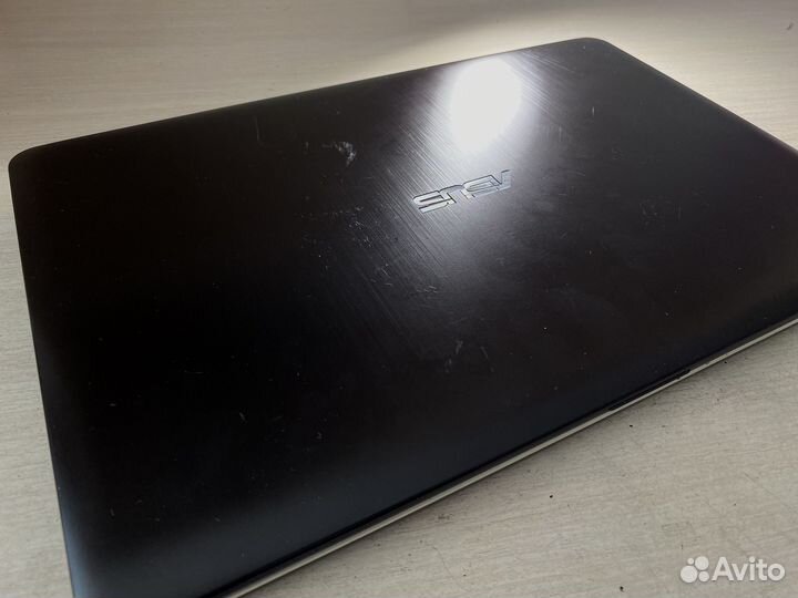 Ноутбук asus X540y