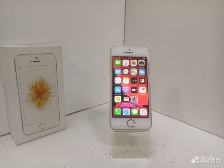 iPhone SE, 16 ГБ