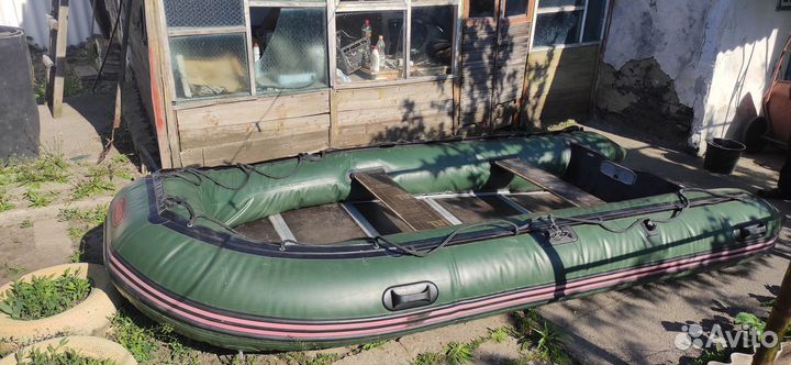 Продам лодку